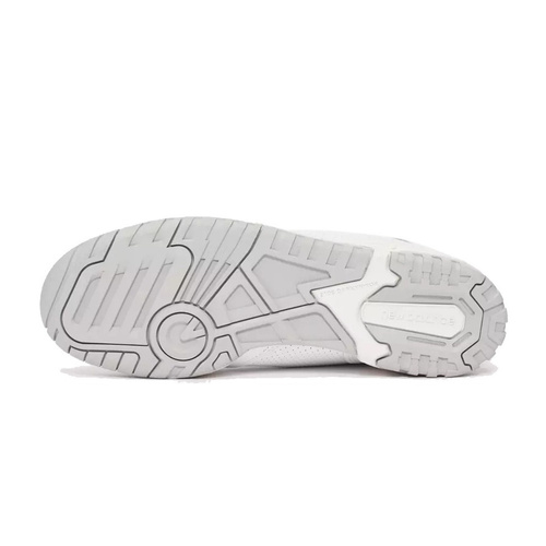 Nouvelles chaussures de sport pour hommes New Balance 550 blanches - BB550PB1